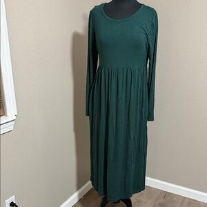 Elegant Green Long Sleeve Dress